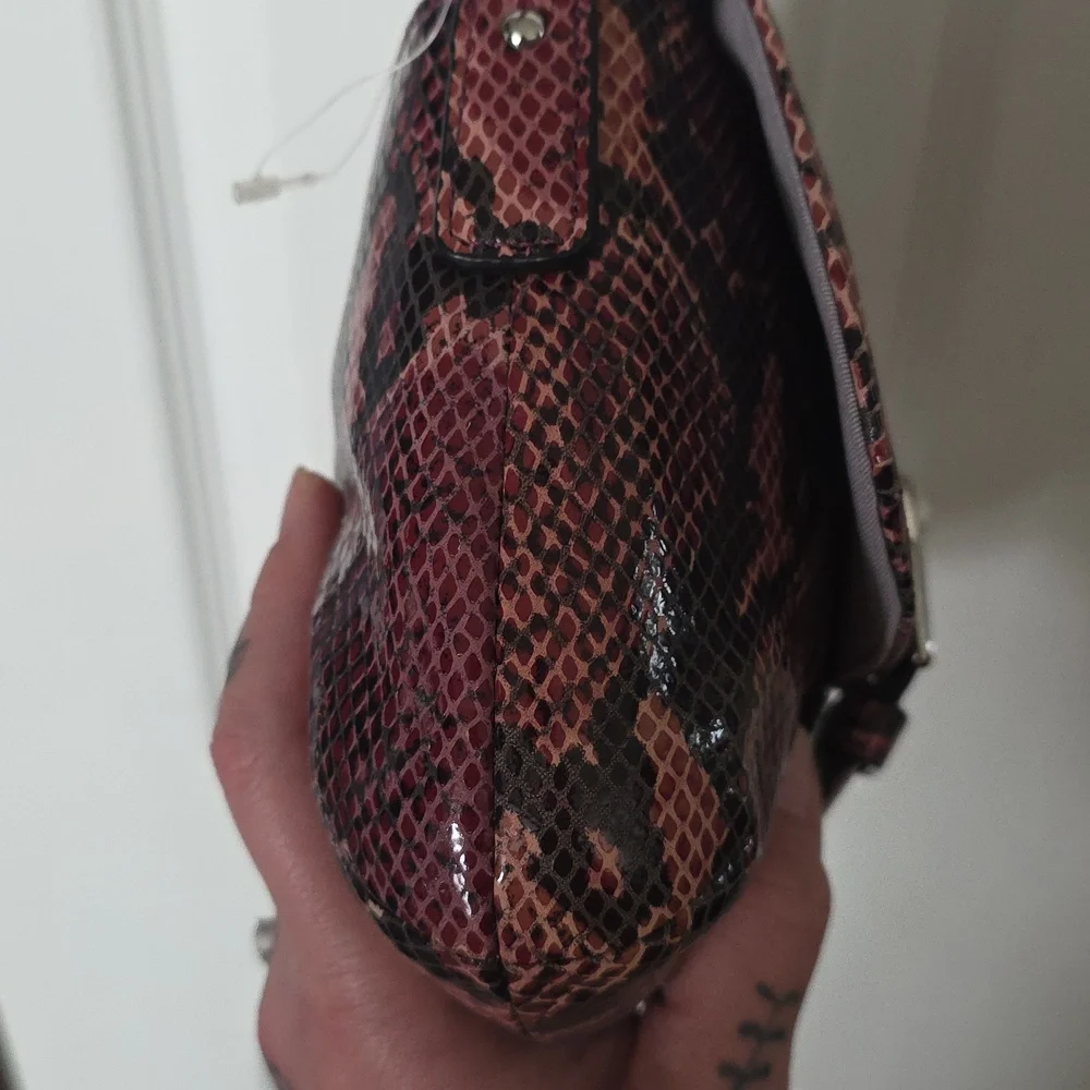 Coach Soho Python Embossed Crossbody/Shoulder Bag in Burgundy Leather - Picture 4 of 12